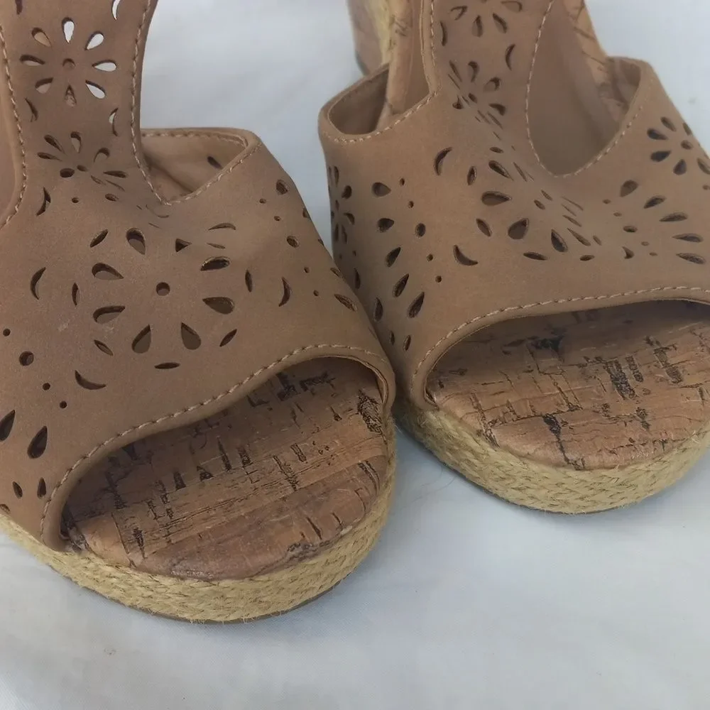 Seychelles Wedges Women's 6.5